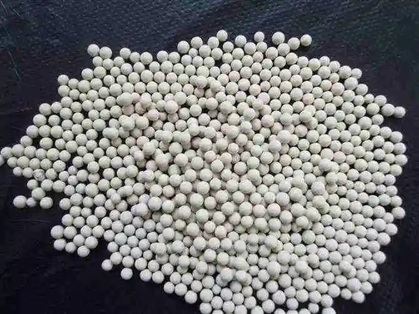 62de0de4db964.jpg A型分子篩.jpg